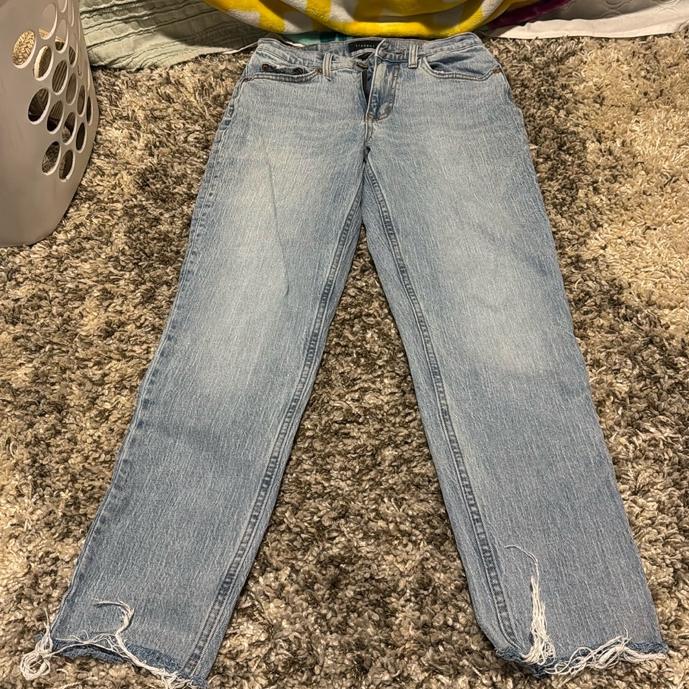 Aeropostale